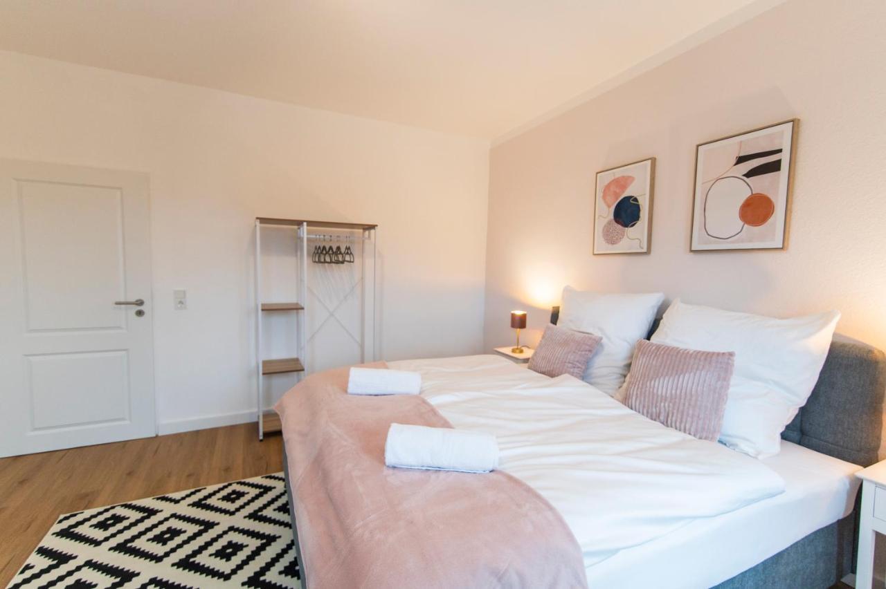 Peter Apartments - Wohnung 90Qm, 3 Schlafzimmer, Kueche, Wohnzimmer, Balkon, Netflix Φούλντα Εξωτερικό φωτογραφία