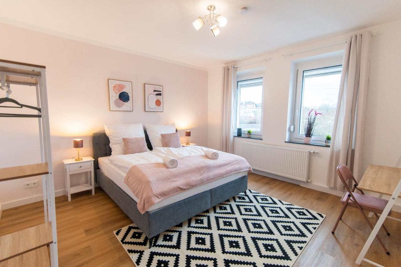 Peter Apartments - Wohnung 90Qm, 3 Schlafzimmer, Kueche, Wohnzimmer, Balkon, Netflix Φούλντα Εξωτερικό φωτογραφία