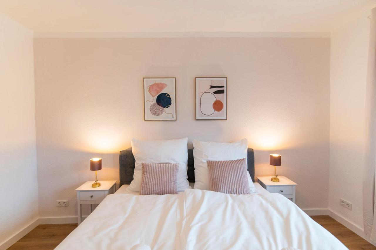 Peter Apartments - Wohnung 90Qm, 3 Schlafzimmer, Kueche, Wohnzimmer, Balkon, Netflix Φούλντα Εξωτερικό φωτογραφία