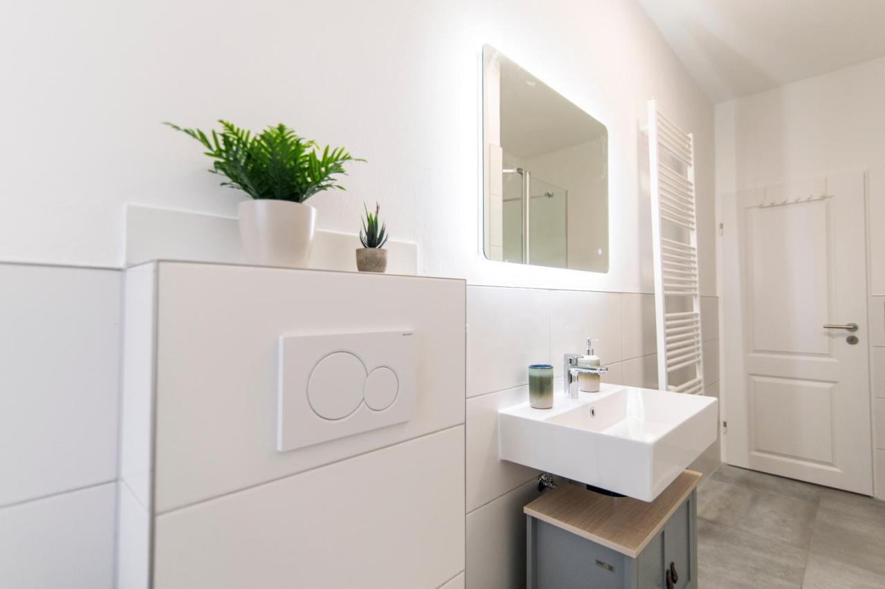 Peter Apartments - Wohnung 90Qm, 3 Schlafzimmer, Kueche, Wohnzimmer, Balkon, Netflix Φούλντα Εξωτερικό φωτογραφία