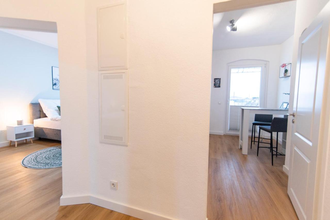 Peter Apartments - Wohnung 90Qm, 3 Schlafzimmer, Kueche, Wohnzimmer, Balkon, Netflix Φούλντα Εξωτερικό φωτογραφία